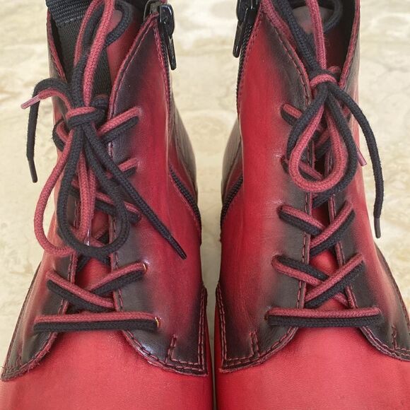 Remonte Double Laces Leather Ankle Boots - Picture 8 of 13